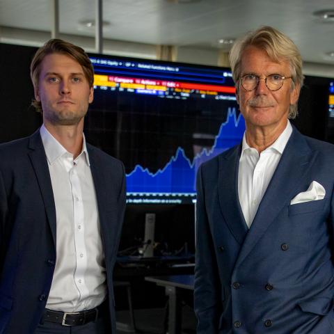 Niclas Meyer och Björn Wahlroos undervisar i Principles of Wealth Management