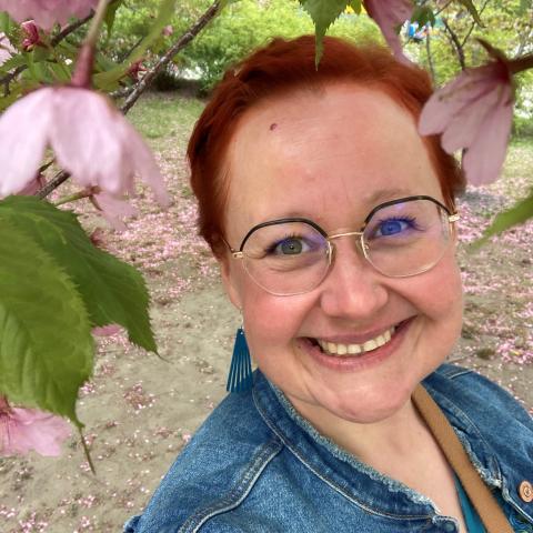 Porträttbild av Annika Pollari