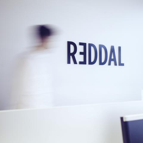 Reddal's office with the text Reddal on a white wall